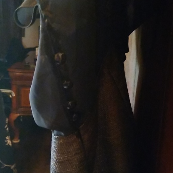 Dress - Picture 3 of 5